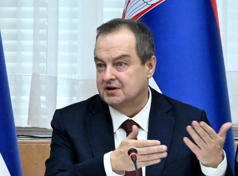 352203_sednica-stab-dacic_f.webp