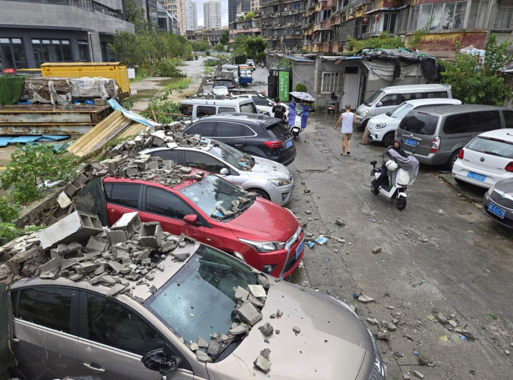 412696_china-asia-storms_f.webp