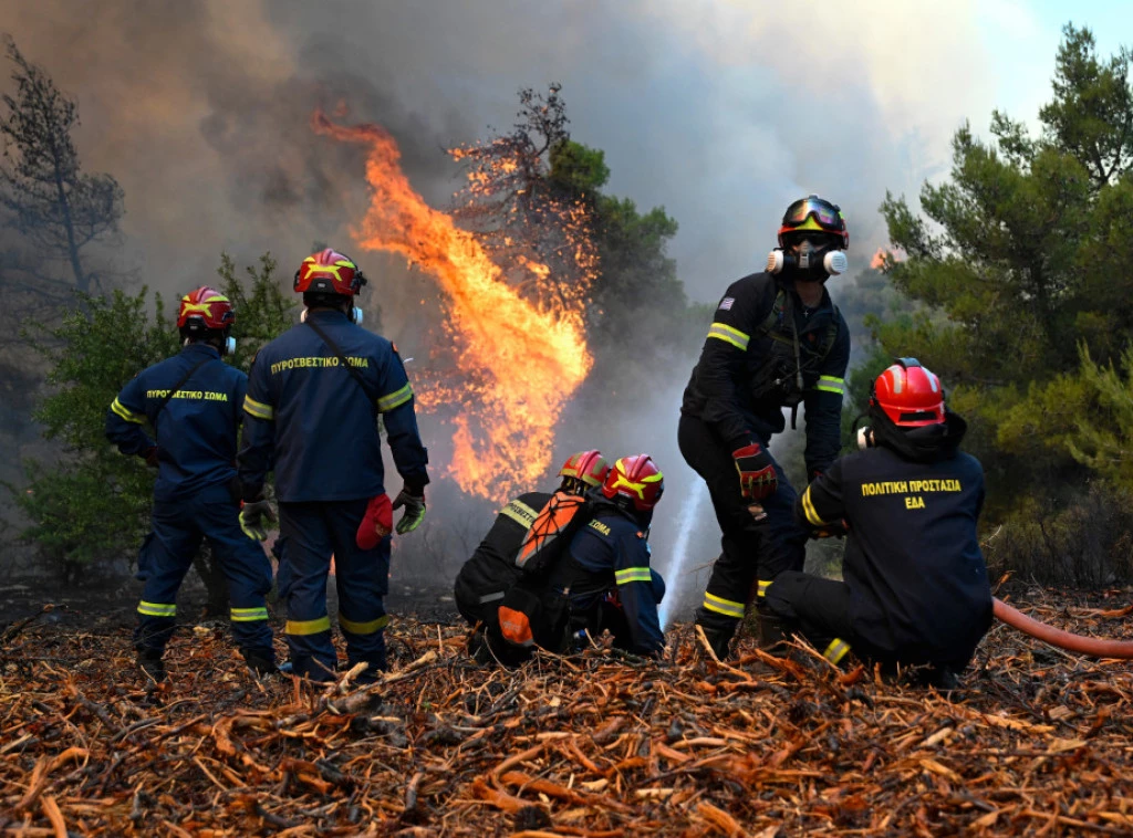 412921_aptopix-greece-wildfires_f.webp