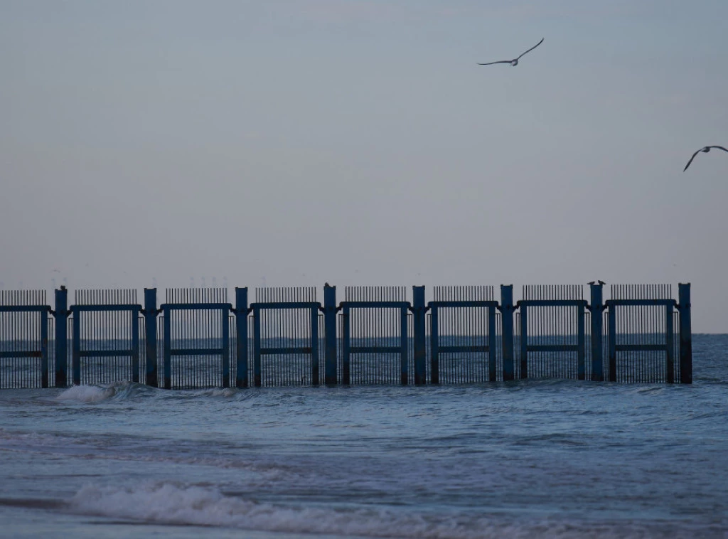 413384_israel-sea-clearing-munitions_f.webp