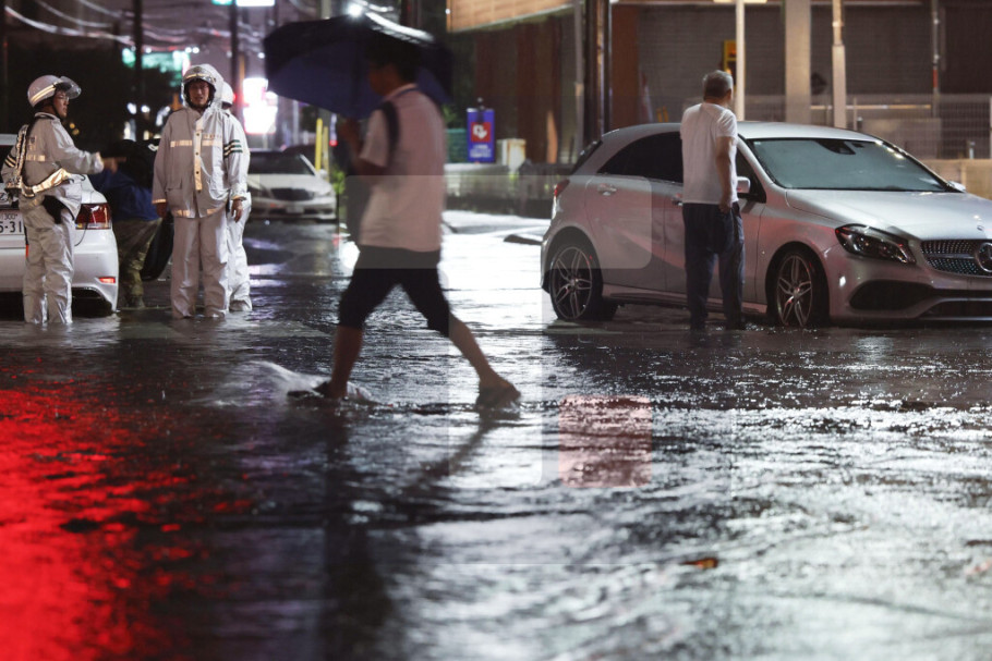 413733_japan-heavy-rain_iff.jpg