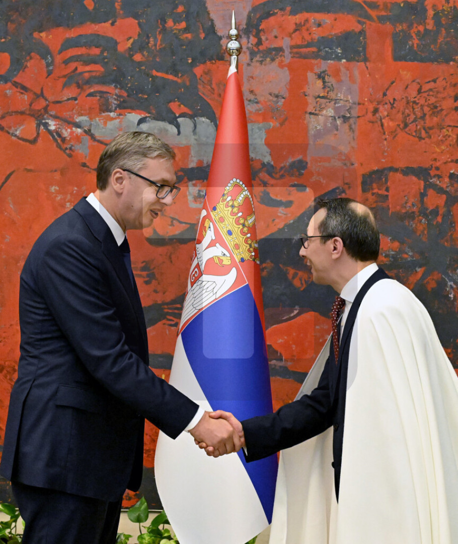 414520_vucic-alzir-akreditivi_iff.jpg